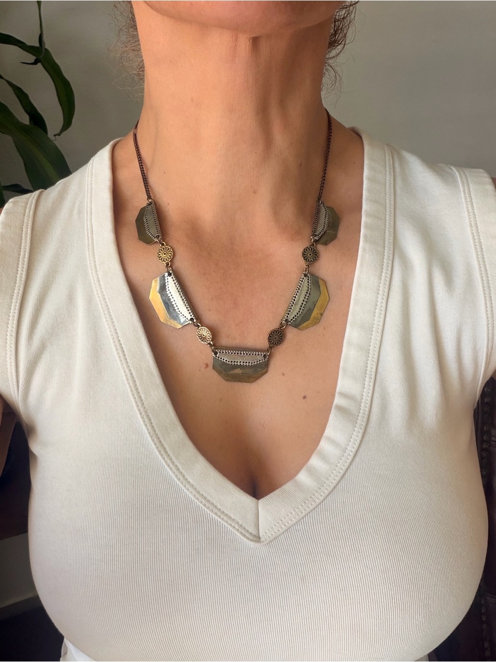 Vintage Art Deco Mixed Metal Geometric Pendant Necklace - Gold & Silver